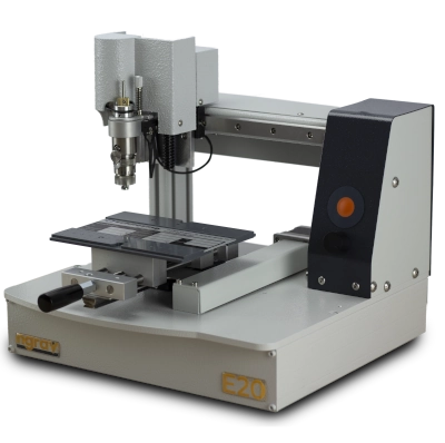 CNC Graviermaschine E20 - Gravur von Graviermaterial und Typenschilder